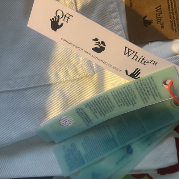 OFF-WHITE™ white Denim shorts 31 - Picture 5 of 15